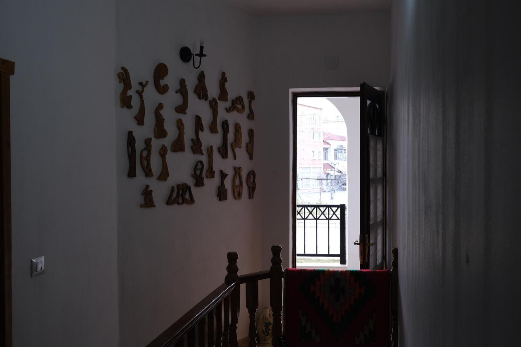 فندق As E Vogel, As E Madhe Erseke المظهر الخارجي الصورة